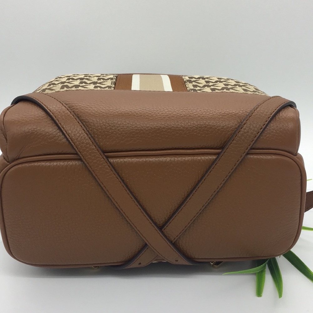 Michael Kors MD BACKPACK ABBEY BG /EB /LUG - Picture 5 of 8